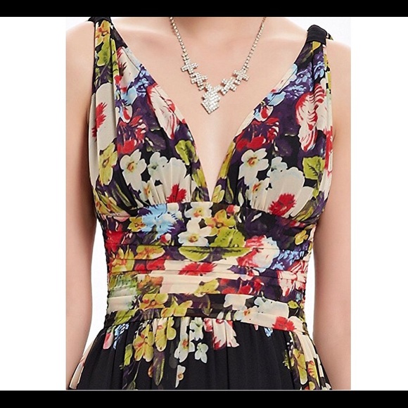 🆕 Sleeveless V-Neck Semi-Formal Dress - Picture 3 of 4